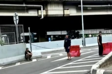 Tutup Exit Tol Rawa...