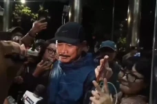 KPK Ungkap Dugaan Korupsi...