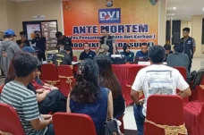 Tim DVI Polri Lakukan...