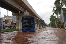 Hujan Deras Akibatkan...