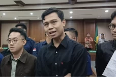 Hakim Minta Khariq Anhar...