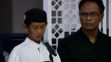 Momen Haru Anak Korban...
