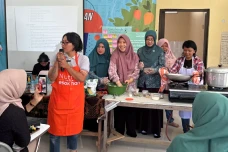 Program Nutrisi Esok...