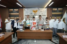 Langkah Strategis BULOG,...