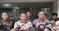 Geledah Rumah Mantan...