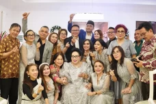 Stafsus Menag Tegaskan...