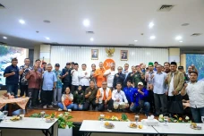 Stafsus Menaker: Kemajuan...