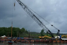 Pembangunan Dermaga...