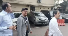Dampingi Pandji di Polda...