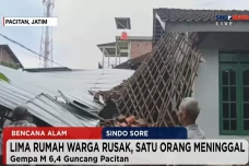 Gempa M6,4 Guncang Kabupaten...