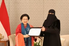 Megawati Sandang Gelar...