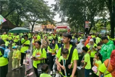 25 Tahun Dedikasi Pendidikan,...