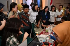 Cek Kesehatan Gratis,...