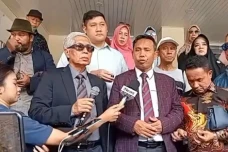 Tersangka Kasus Ijazah...