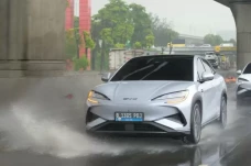 Geliat EV Menguat, BYD...