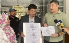 Terima Salinan Ijazah...
