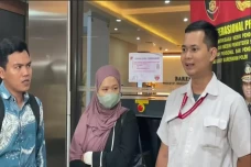 Eks ART Inara Rusli...