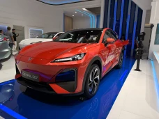 10 Fitur Canggih Changan...