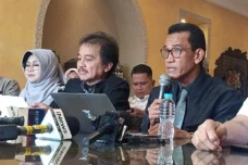Refly Harun: SP3 Eggi...