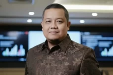 Sawit Indonesia di Persimpangan...