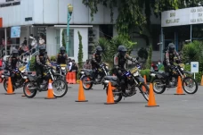 Polda Metro Jaya Gelar...