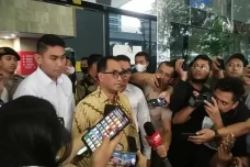 KPK Jadwal Ulang Pemeriksaan...