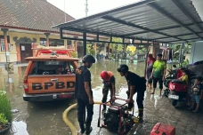 Banjir Terjang 3 Wilayah...