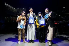 Quiz Bareng AQUA Meriahkan...