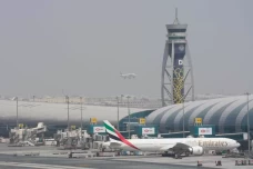 Bandara Tersibuk di...