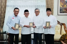 Dukung Pendidikan Diri...