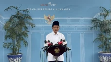 Temui Presiden Prabowo,...