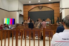 Sidang Praperadilan,...