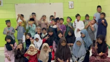 Berbagi Keceriaan Ramadan,...
