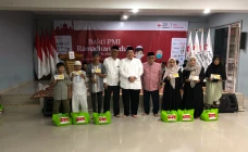 Kebahagiaan Yatim dan...