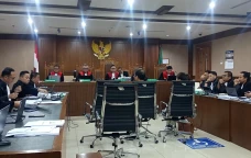 Nadiem Makarim Klaim...