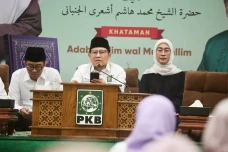 Tutup Kajian Kitab KH...