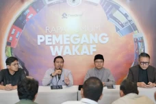 Masjid Nusantara dan...
