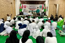 Tebar Cinta Ramadan,...