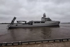KRI Canopus-936 Laksanakan...