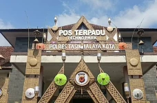 Menengok Rest Area Terbesar...