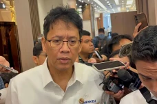 Prabowo Ogah Defisit...
