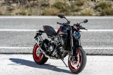 Ducati Monster Tampil...