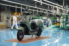 Honda Berencana Hentikan...