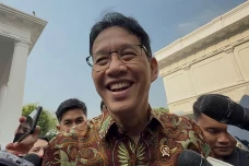 Purbaya Kaji WFH Tiap...