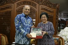 Megawati Berbincang...