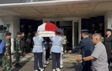 Jenazah Mantan Menhan...