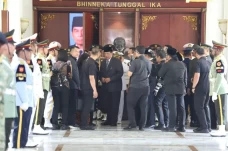 SBY Kenang Sosok Juwono...