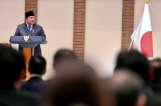 Di Depan Pengusaha Jepang,...