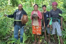 Anggota DPRD Sumba Barat...