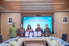 bank bjb Perkuat Sinergi...